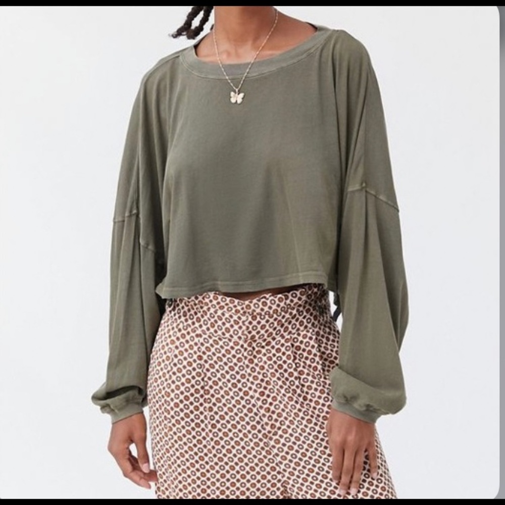 NWOT Out From Under Ella Long Sleeve Cropped Tee